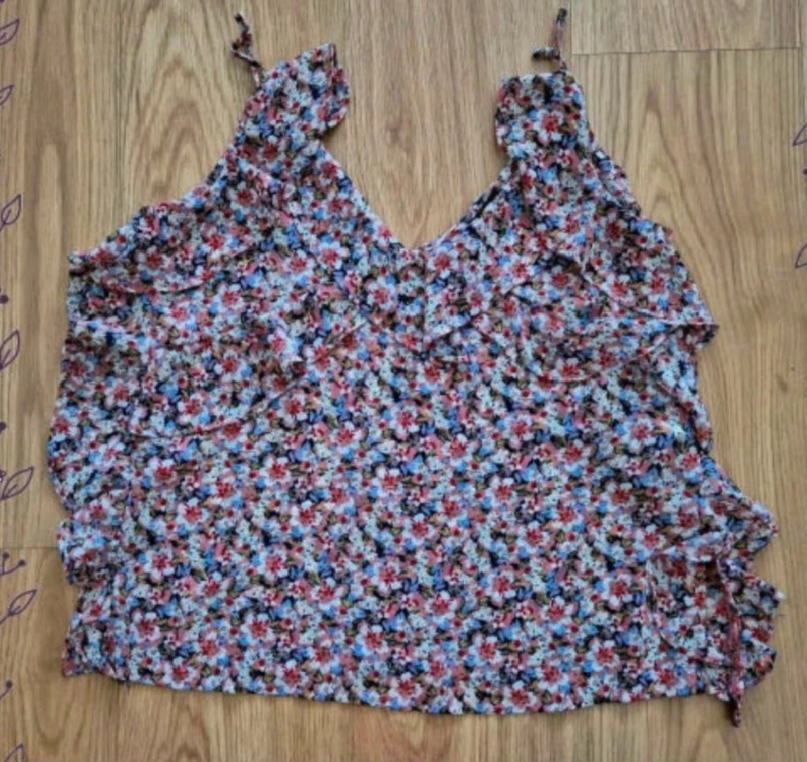 Top alças padrão florzinhas Zara Tamanho S
